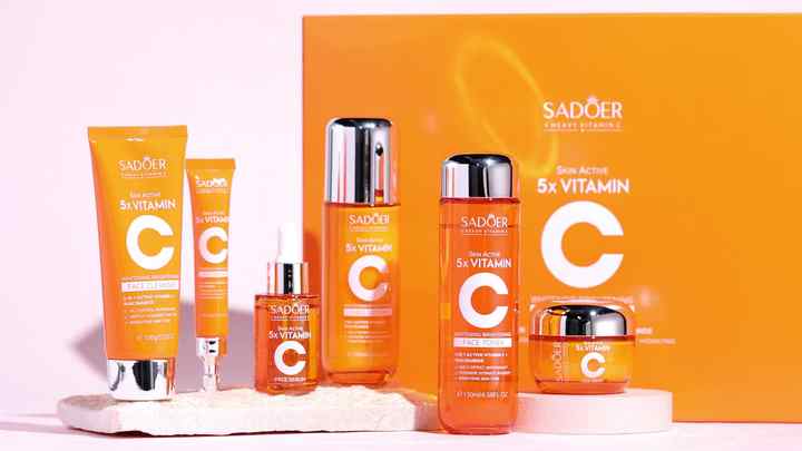 SADOER 5x ビタミンC スキンケア ギフトボックス6点セット SADOER 5x ビタミンC スキンケア ギフトボックス6点セット SADÖER