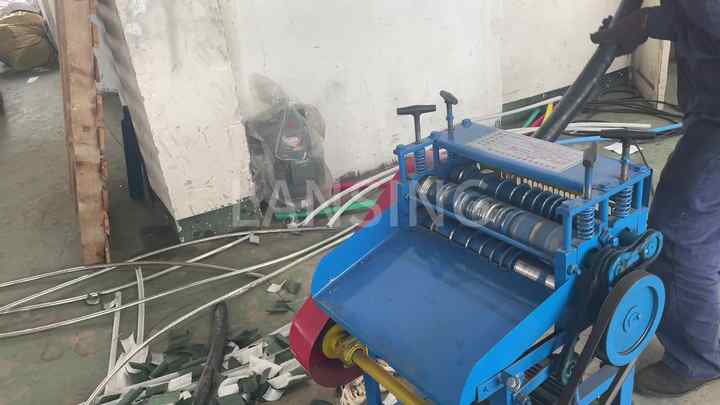 Automatic Wire Stripping Machine - Efficient Cable Recycling