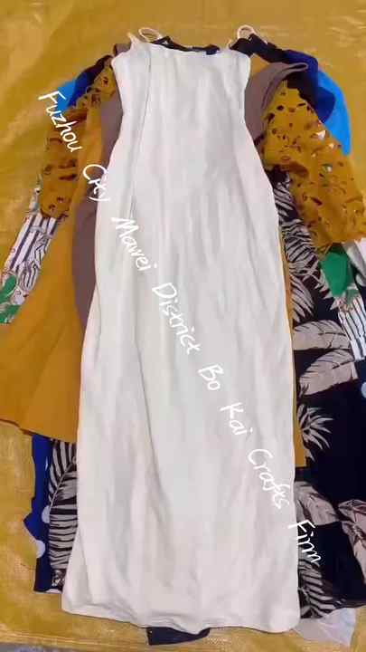 used designer dress Used Designer Wedding Dresses