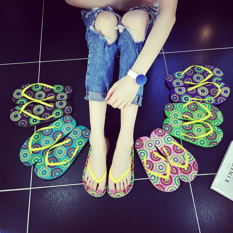 Wholesale PE Flip Flop Slippers Outdoor Fashion Non-slip Summer Beach Sandals Shoes