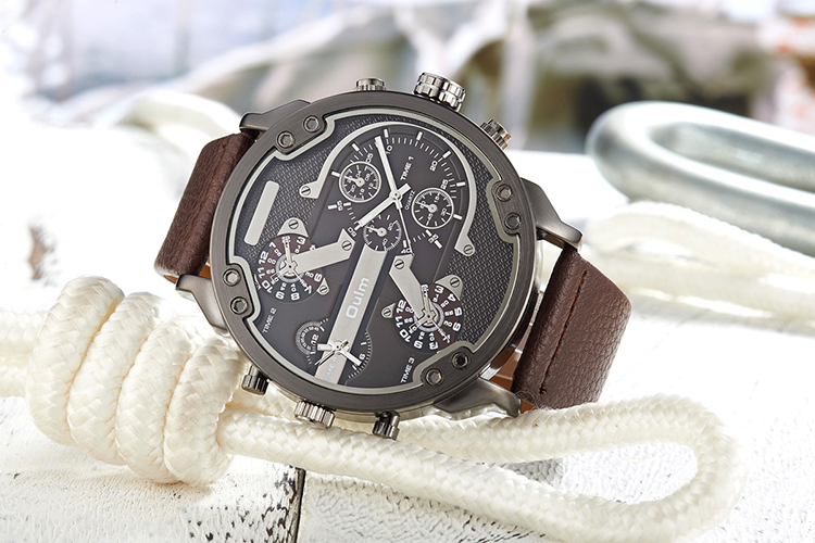 Oulm 3548 King Men's Quartz Watch - Multiple Time Zones
