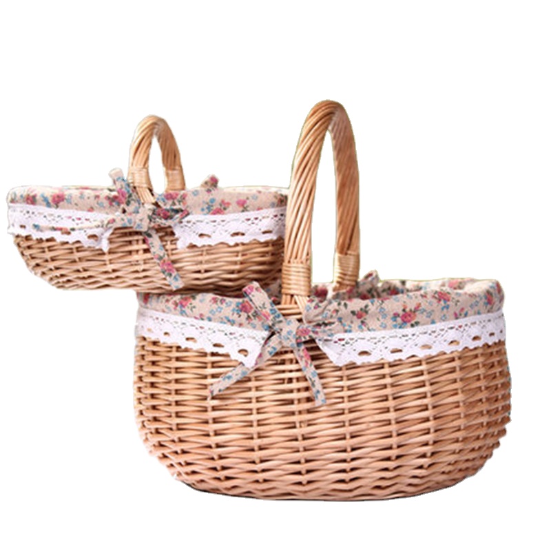 Маленькая и удобная уличная корзина для фруктов и цветов