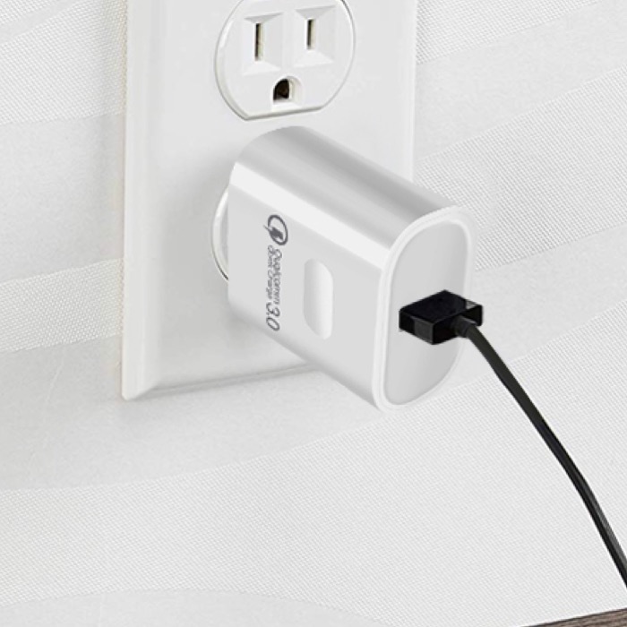 Быстрое зарядное устройство для мобильного телефона