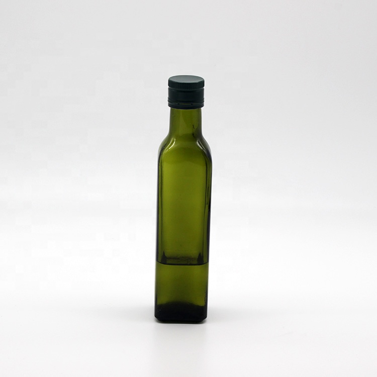 Download China Antique Green Olive Oil Glass Bottles China Antique Green Olive Oil Glass Bottles Manufacturers And Suppliers On Alibaba Com Yellowimages Mockups