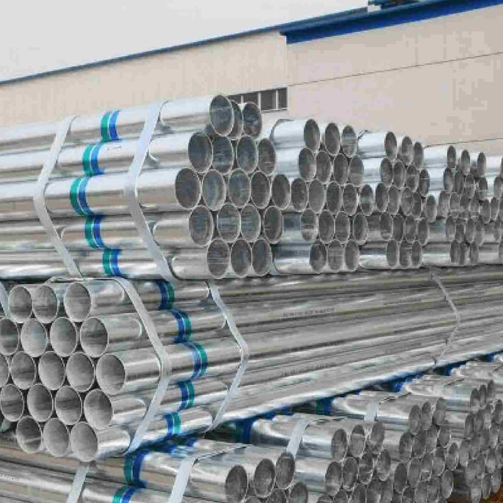 Много материалов. Мелкие изделия из дерева. Из высококачественных материалов которые. Отходы алюминия. Гранулят полимерный.