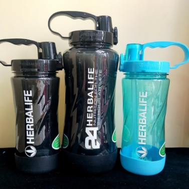700ml Herbalife Water Bottle Outdoor Sports Shake Cup Drink Plastic Handle Lid