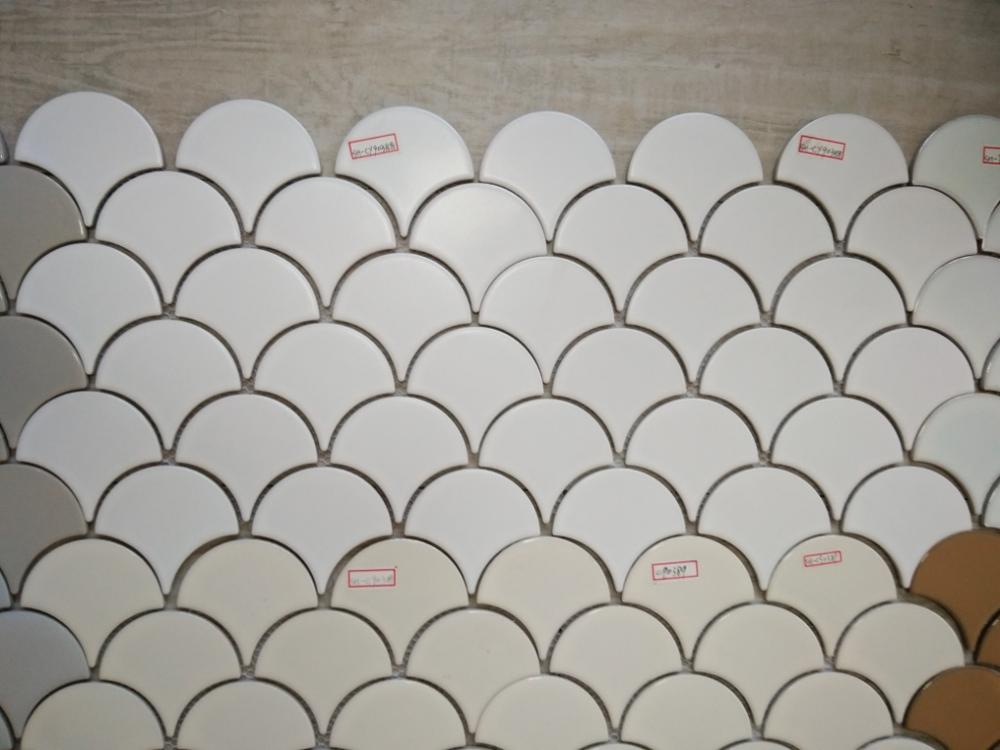 厨房鱼鳞陶瓷马赛克与大小290 * 274毫米从a-扩散 - buy fish scales