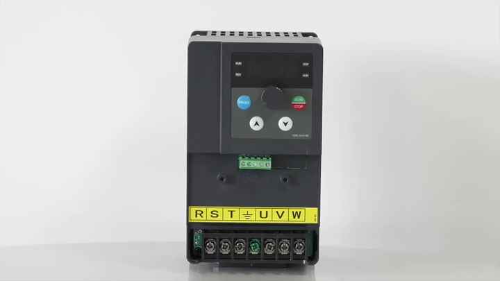 Variable Frequency Drive Single-Phase 220V Input 1.5kW Vector Control ...