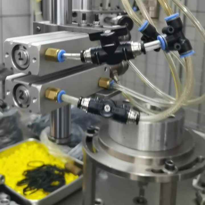 トヨタ4ランナーランドクルーザープラド用リザーバー付き