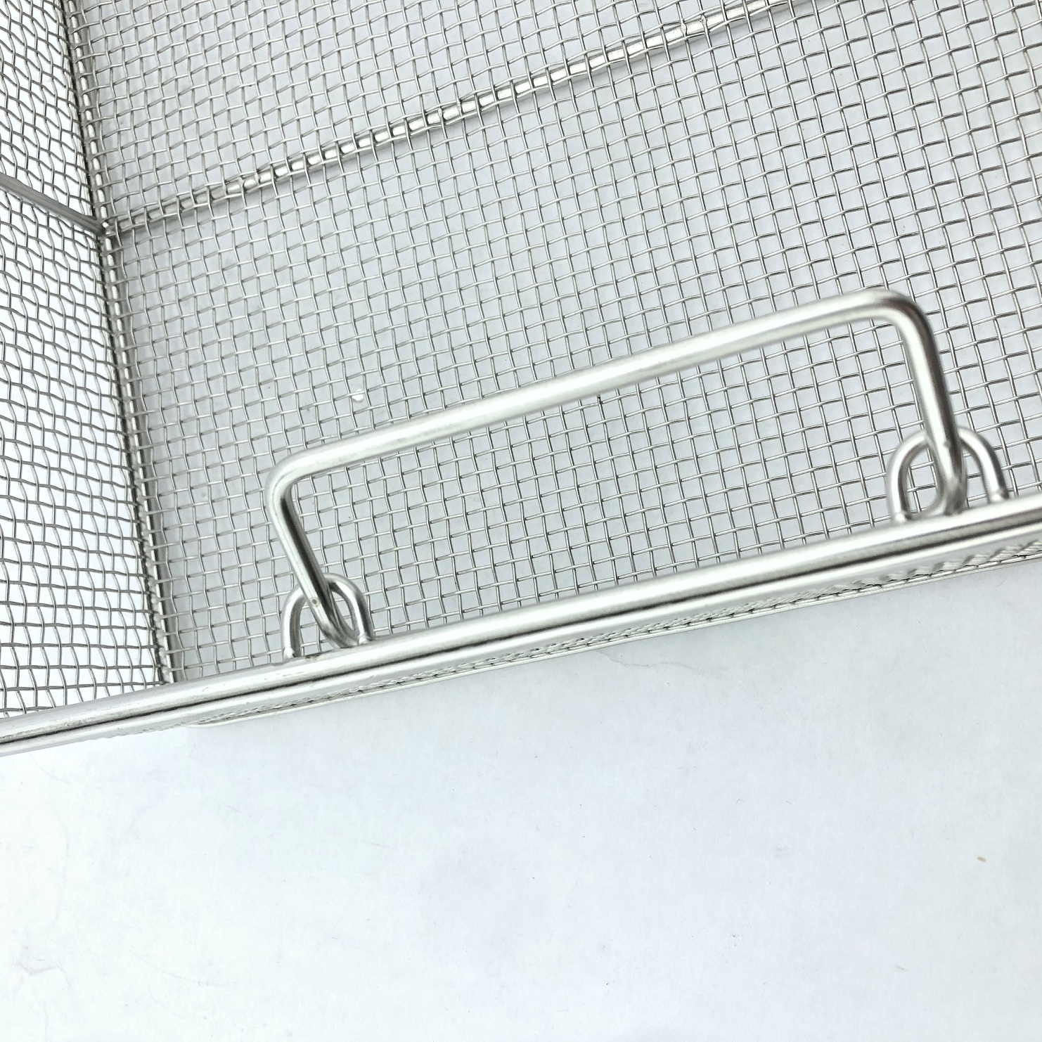Nordic Silver 304 Ss Metal Wire Basket With Handle For Fruit Storage