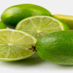 批发散装 eureka 黄色新鲜柠檬在泰国