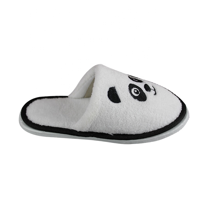 Тапочки для парочек. Тапочки из фетра. Обувь женского рода. Тапочки резиновые модные. Тапочки в единственном.