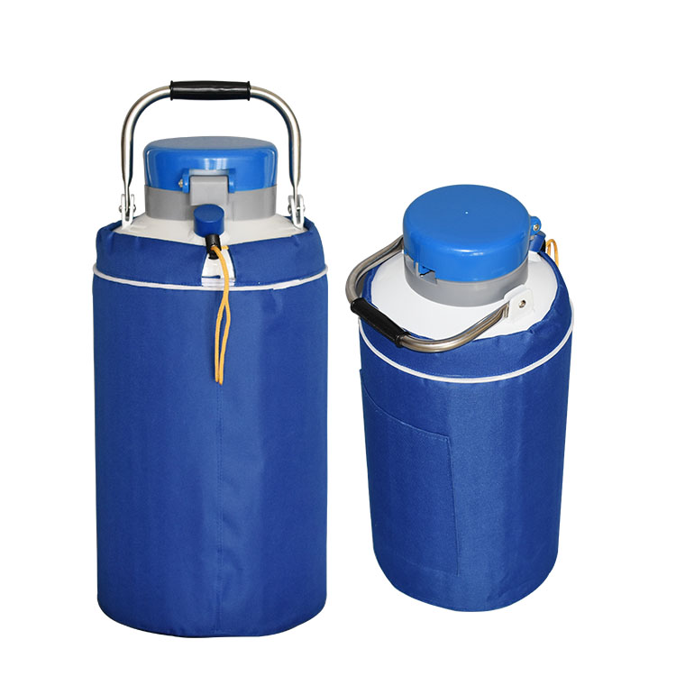Пищевые контейнера для транспортировки пищи. Biznes nabor thermos. Перевозки термос. Термос для еды с контейнерами 2л. Перевозки термос.