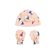 newborn hats and scratch mitts