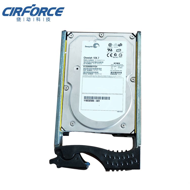 IBM 00AJ096-300GB 2.5 SAS 10K 6Gb//s HS HDD