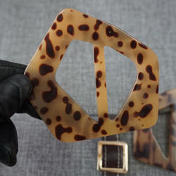 irregular shaped resin imitated tortoise shell buckle for woman coat