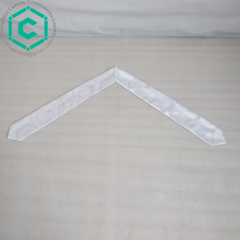 Сублимирует не одинаковую ширину, немного небольшие палантины для студентов-выпускников