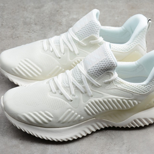 bata sports shoes price