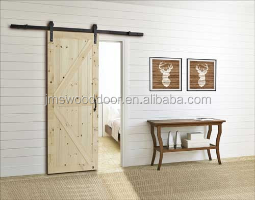 CE & ISO Kayu Solid Kayu Pinus K Style K Bentuk Geser Pintu Gudang untuk Rumah Permukaan Yang Belum Selesai Pintu Gudang