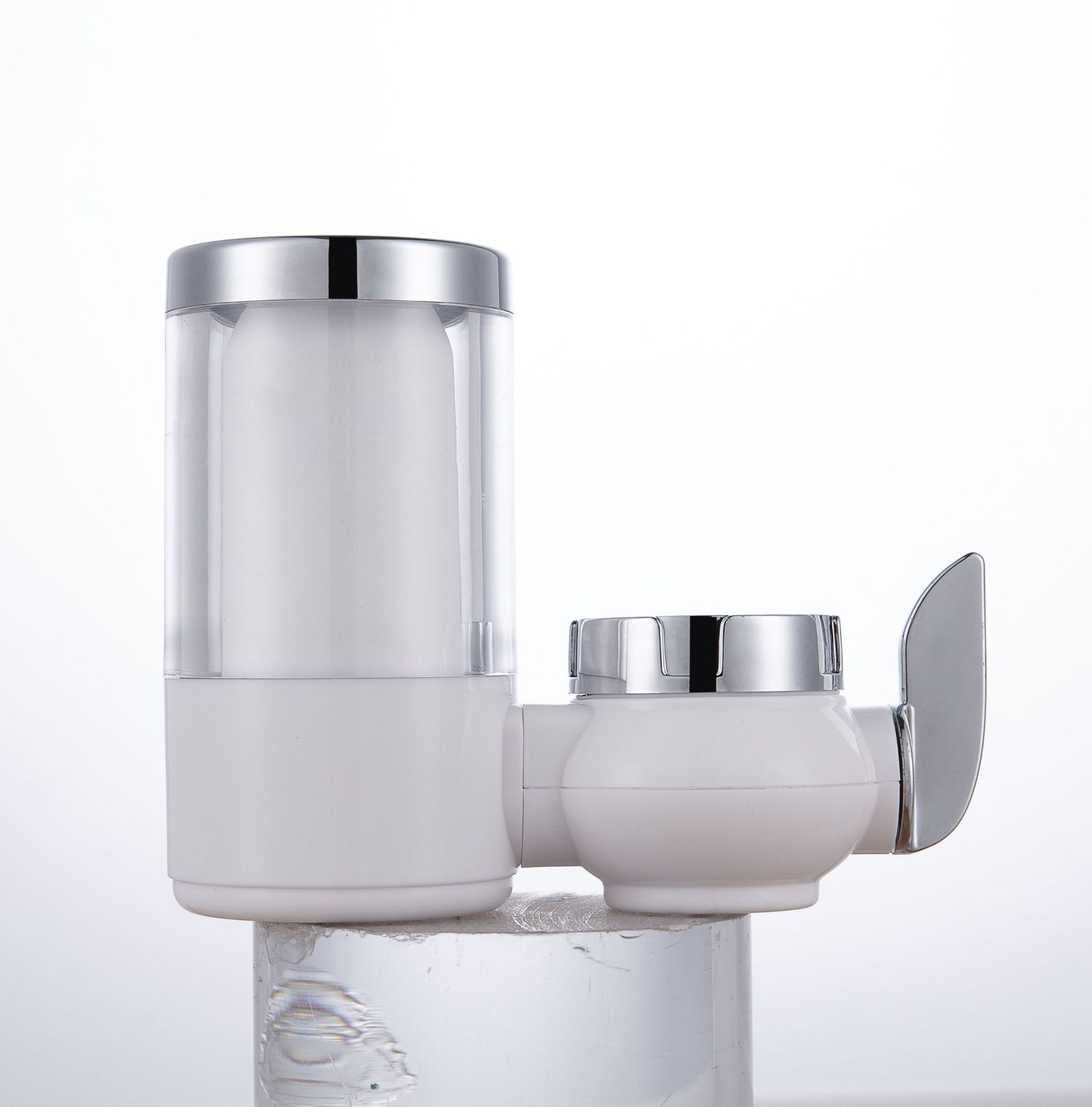 厂家促销4级水龙头净水器直饮水家用自来水过滤器陶瓷滤水器圆顶