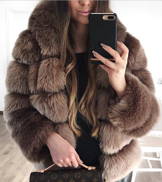 Wholeshaler Factory Women Long Sleeve Patchwork Fox Fur Coat