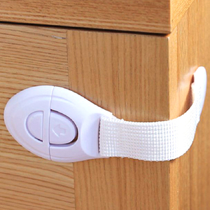 White cloth with child lock brown baby safety lock