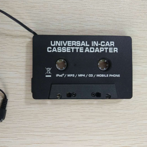 Original GE Cassette Adapter for iPod Cellphones MP3 CD Player