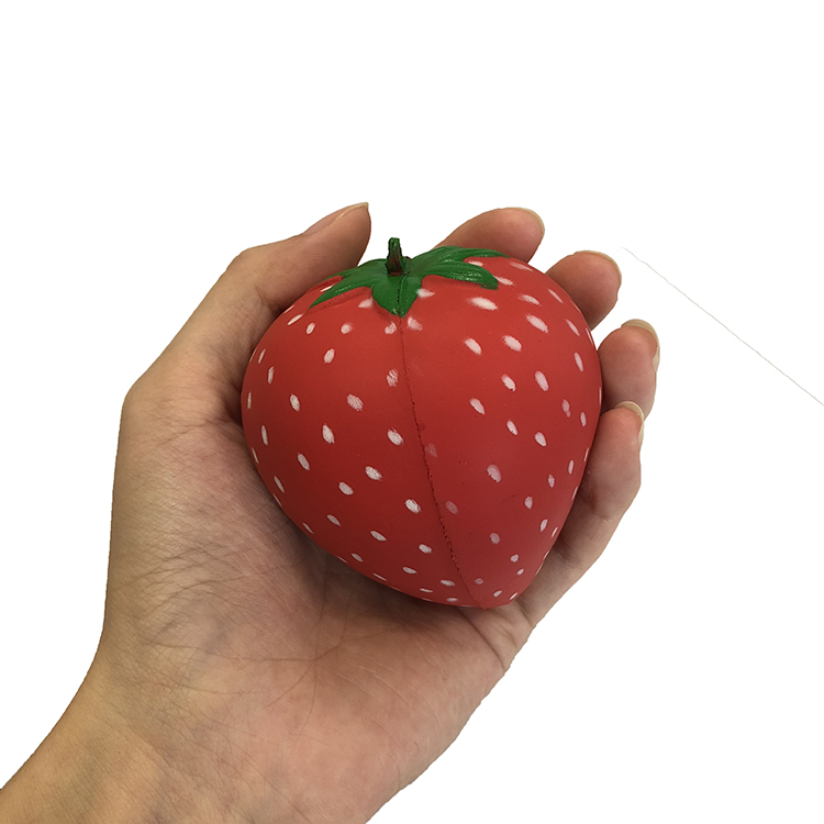 批发廉价 squishy 玩具迷你红色草莓水果仿真儿童教育玩具