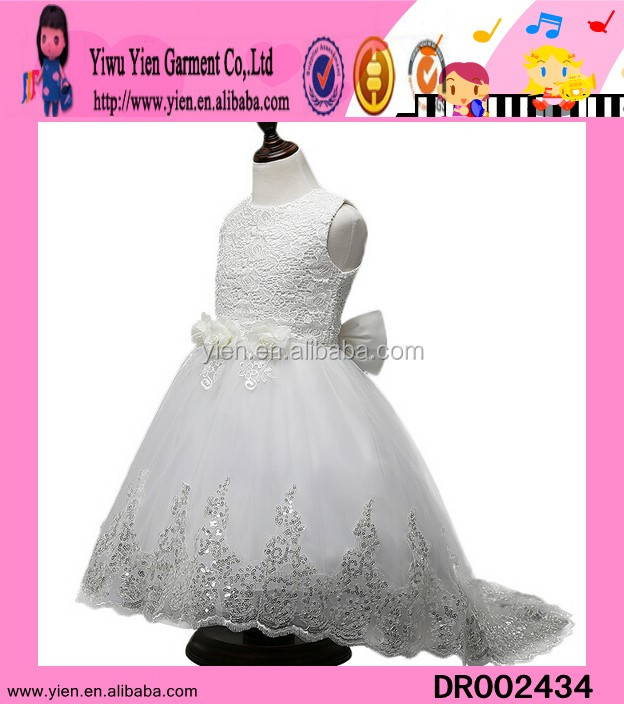 Белое праздничное детское платье ручной работы кружева ручной работы Детское платье