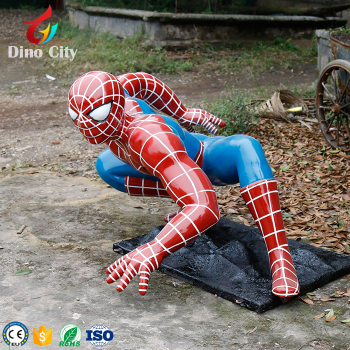 様々なアクションをカスタマイズできる等身大スパイダーマン像モデル