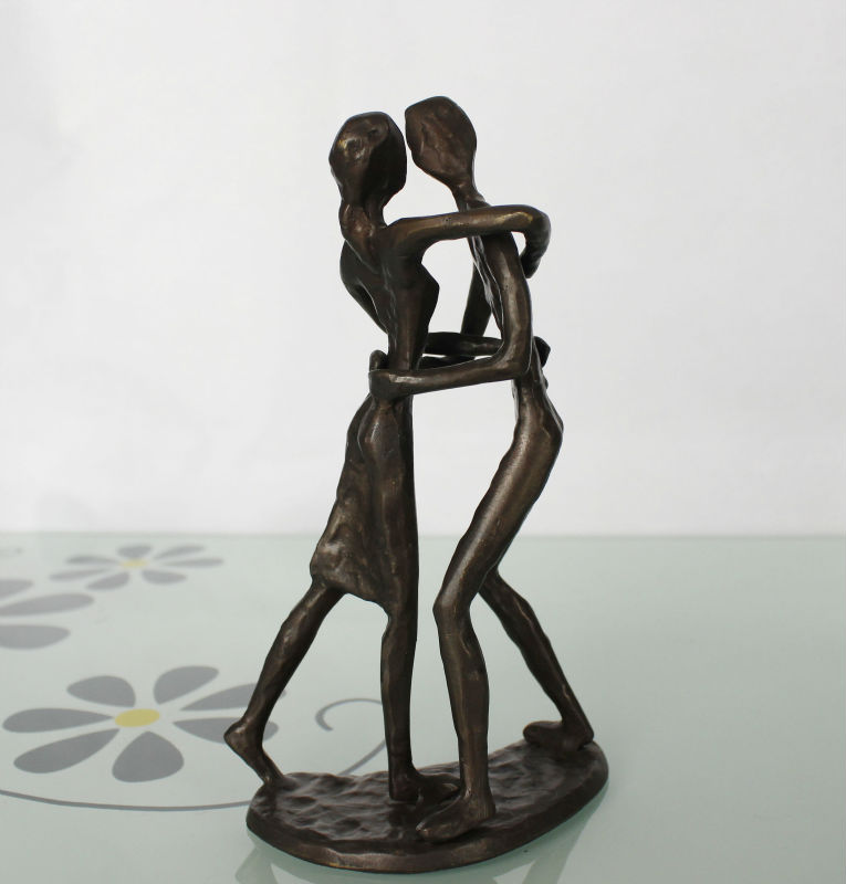 优势1强大的力量我们的公司是最大的金属工艺品或雕塑工厂青岛在中国