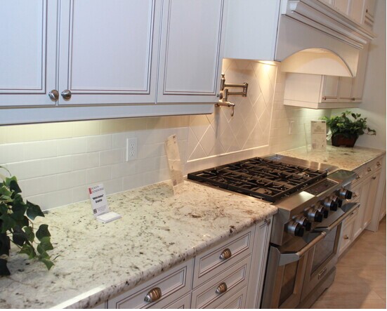 High Quality Indian White Galaxy Granite Stone for Kitchen Countertop