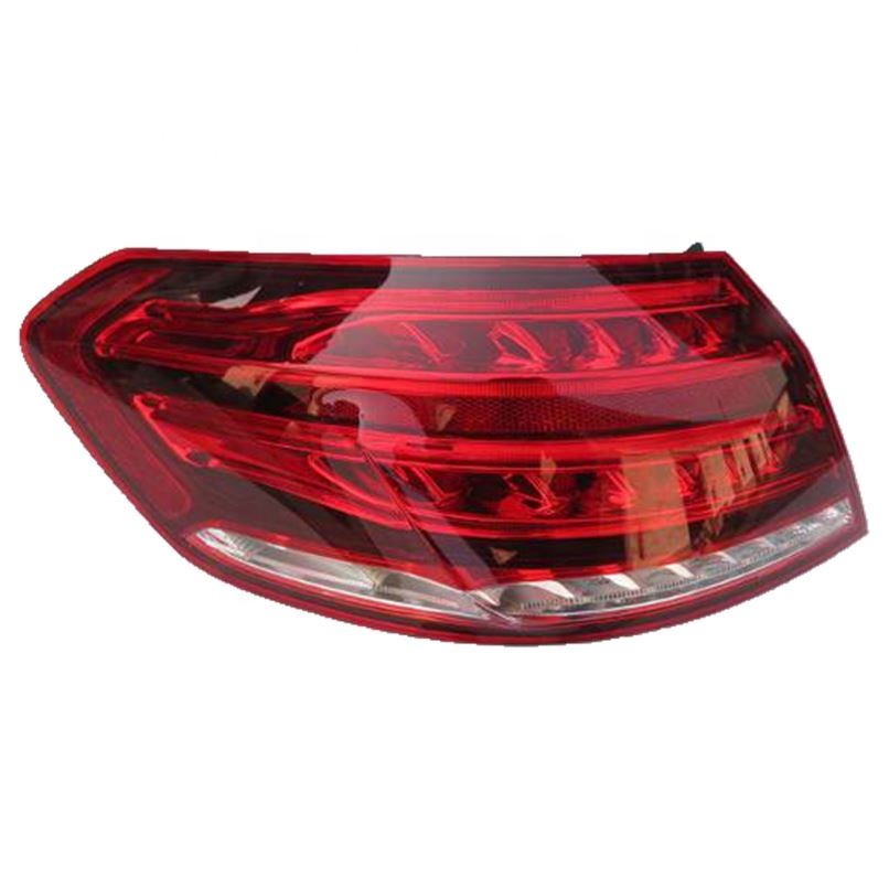 Mercedes E250 E350 E400 E550 W212 Outer Taillight Assembly Pass.Right O.E.M NEW