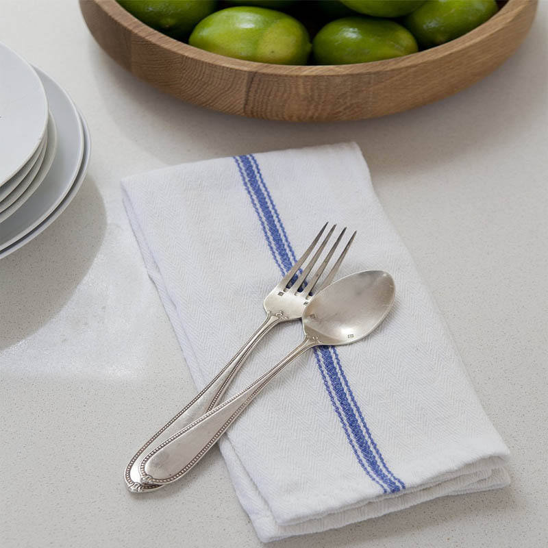 100% 棉人字形茶盘毛巾与蓝色条纹 - buy herringbone tea dish towel