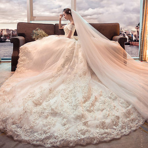 Y2312 Newest Design Boat Neck Slim Fit Bride Long Tail Wedding Dress