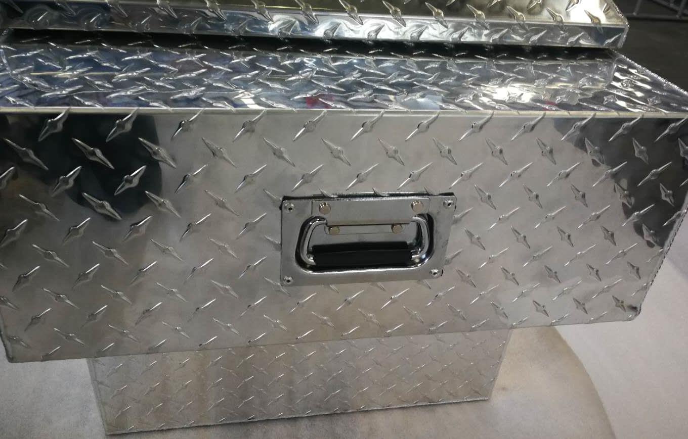 铝制单盖卡车工具箱