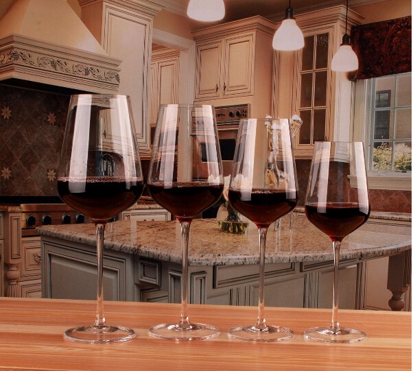Wholesale Custom 15oz clear glass goblet lead-free crystal red wine glass
