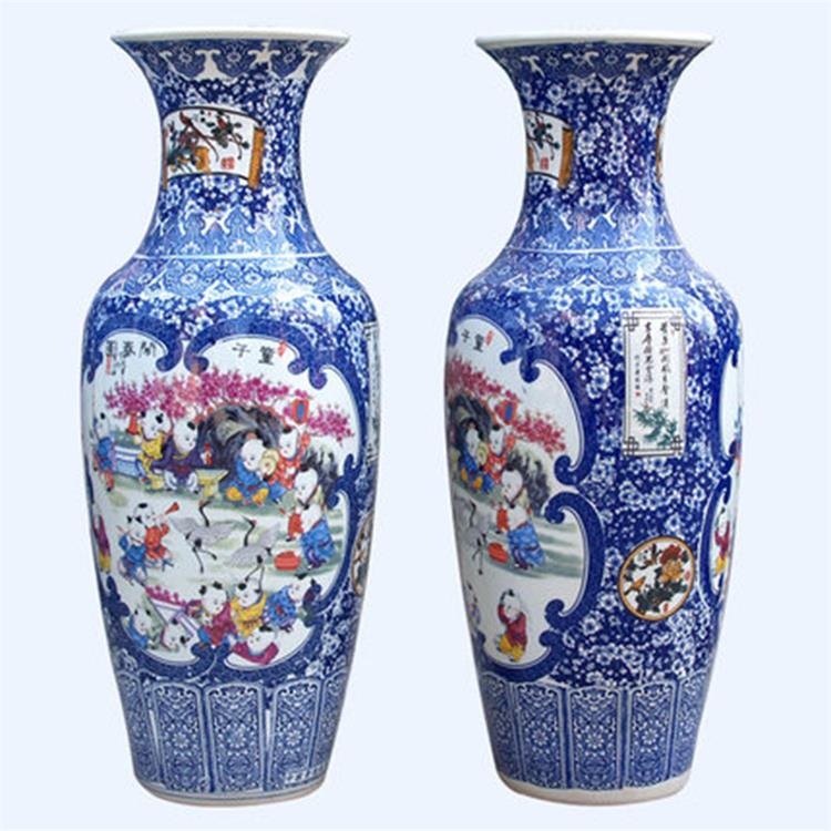 中国陶磁器　明成化　草花椀 中国陶磁器 明成化 草花椀