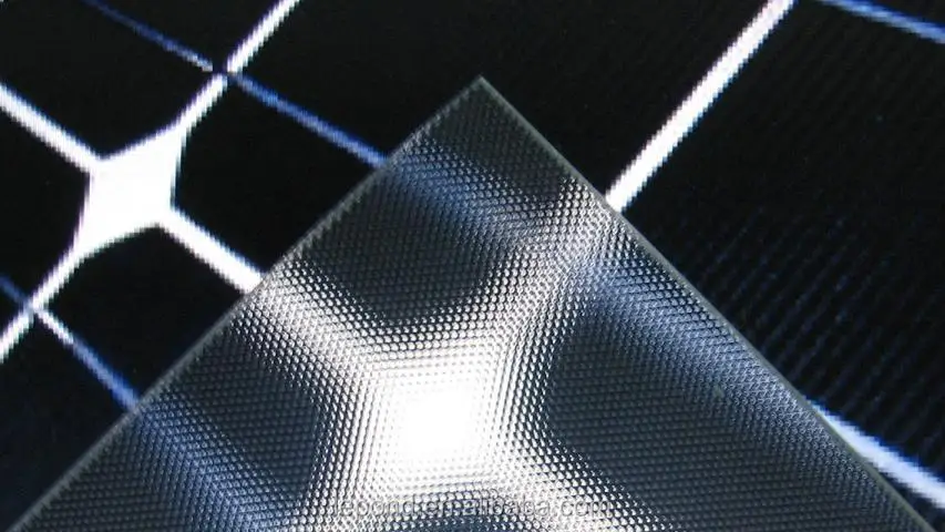 3.2mm 4mm Ultra Clear Patterned Glass, Tempered sun glass for panels/ultra clear solar glass/ultra clear glass