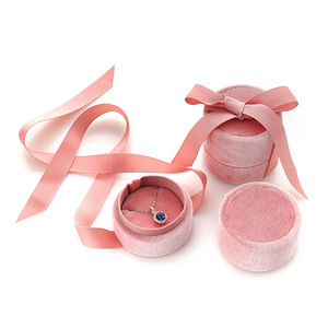 Wholesale pink white velvet gift ring jewelry jewellery boxes with ribbon