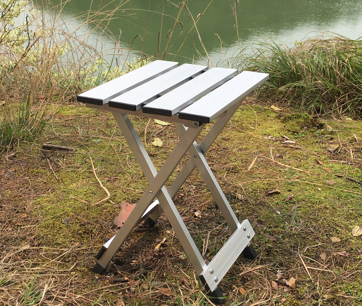 Light And Easy To Carry Foldable Stool Aluminum Folding Stool Outdoor Leisure Camping Fishing Stool