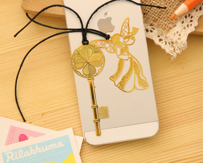 Bayannur 栞 古典的な中空の金属のしおり、絶妙な文学的および芸術的 Amazon | Bayannur 栞 古典的な中空の金属のしおり、絶妙な文学