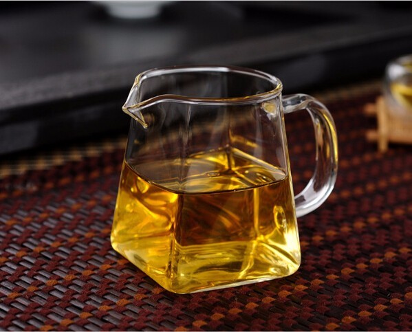 clear glass hot water glass pitcher with handle borosilicate glass teapot OEM size or shape