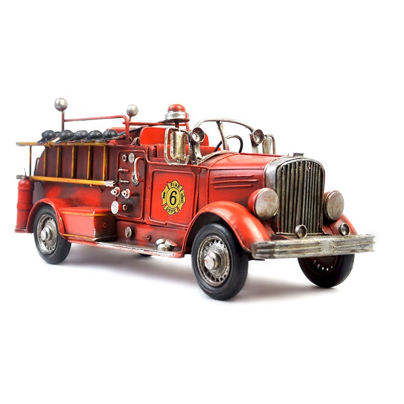 Металлическая винтажная модель пожарной машины, фигурка, ретро ремесла, старая миниатюрная пожарная машина, домашний декор, подарки