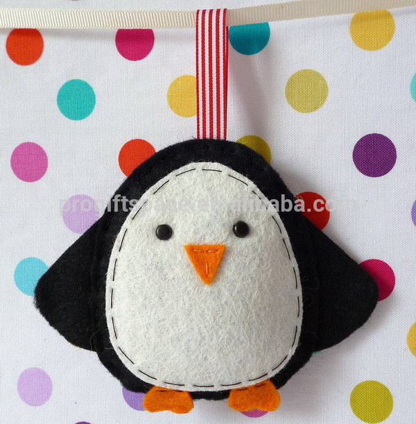 Venta 10 Pingüino Black /& White 60mm Craft PomponesFluffy acrílico Pompones