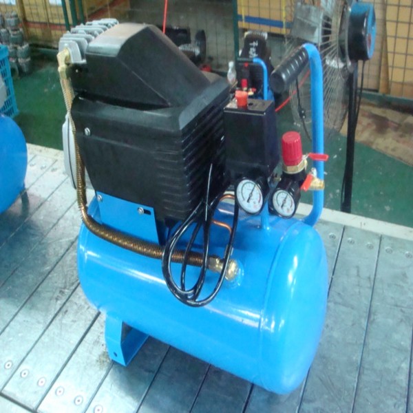 Компрессорная 24. Компрессор foxweld aero 130/24, низко шумный 0,75 квт, 220в, 8 бар, 130л/мин(art. Компрессорная 24. 5 cv. Компрессорная 24.