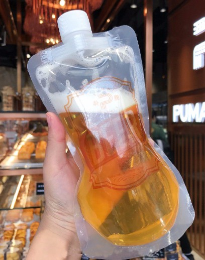 Stand Up Foldable Water Spout Pouch, Bottle Bag, Climbing Foldable liquid storage Collapsible Drinking Bag