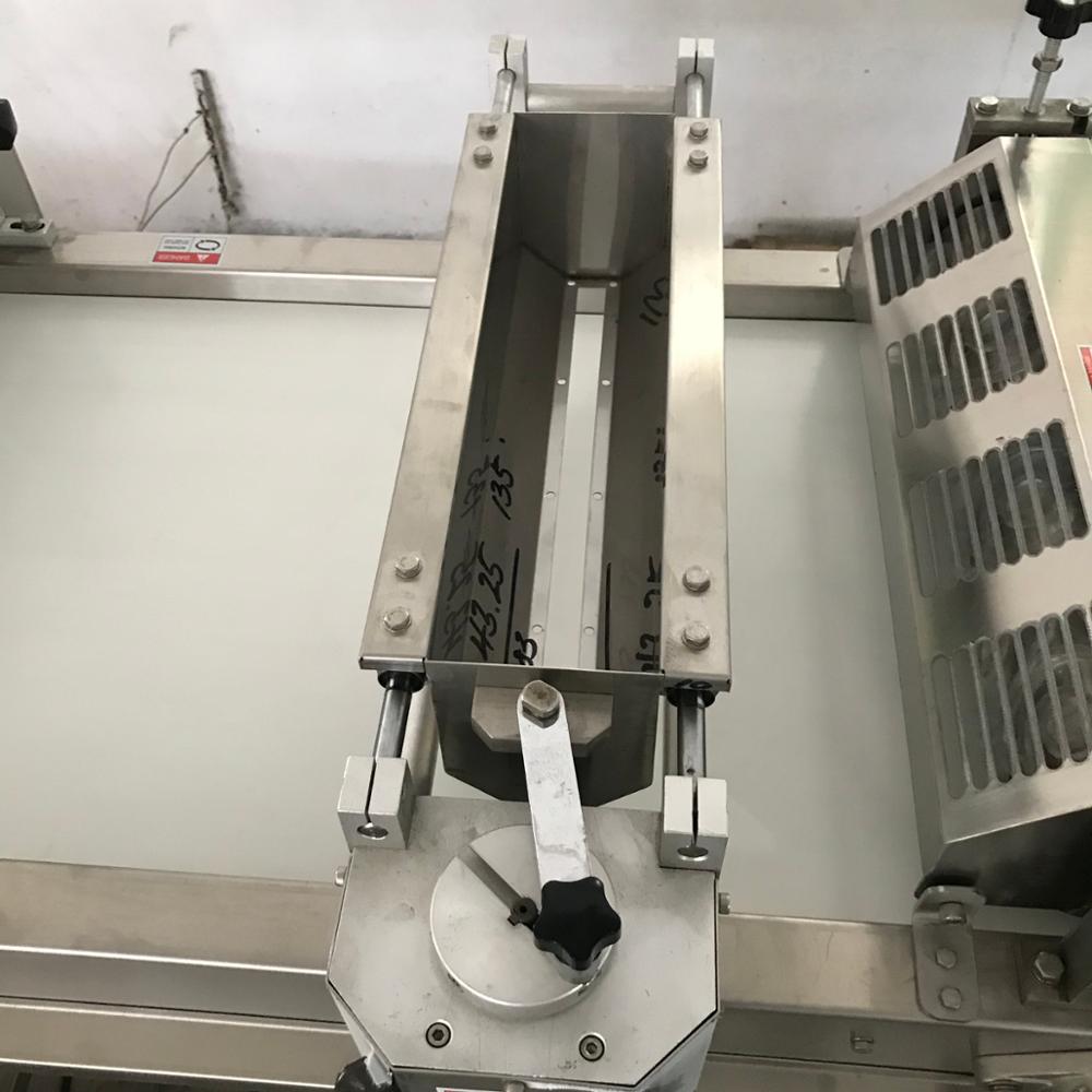 Оптовая продажа нож для пончиков с тестораскатчиком