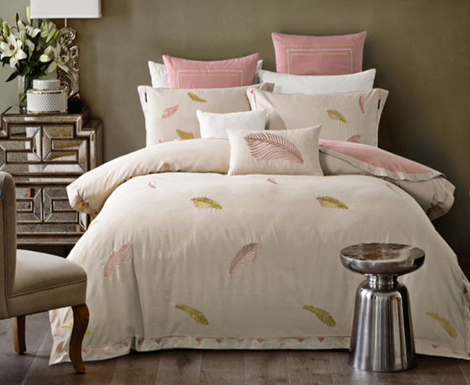 Embroidery Duvet & Pillowcases, unique pleated design to enhance the elegance of your room, Comforter Set Queen/King Size
