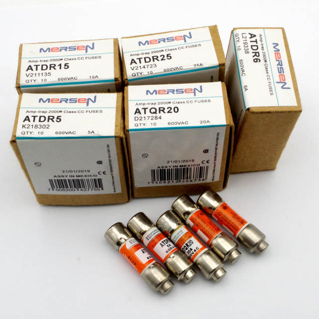 600V Time Delay Lot Bussmann LP-CC Midget Current Limiting Class CC Fuses